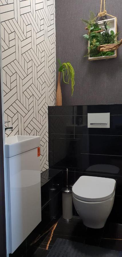 City Centre Apartment เรเซกเน ภายนอก รูปภาพ
